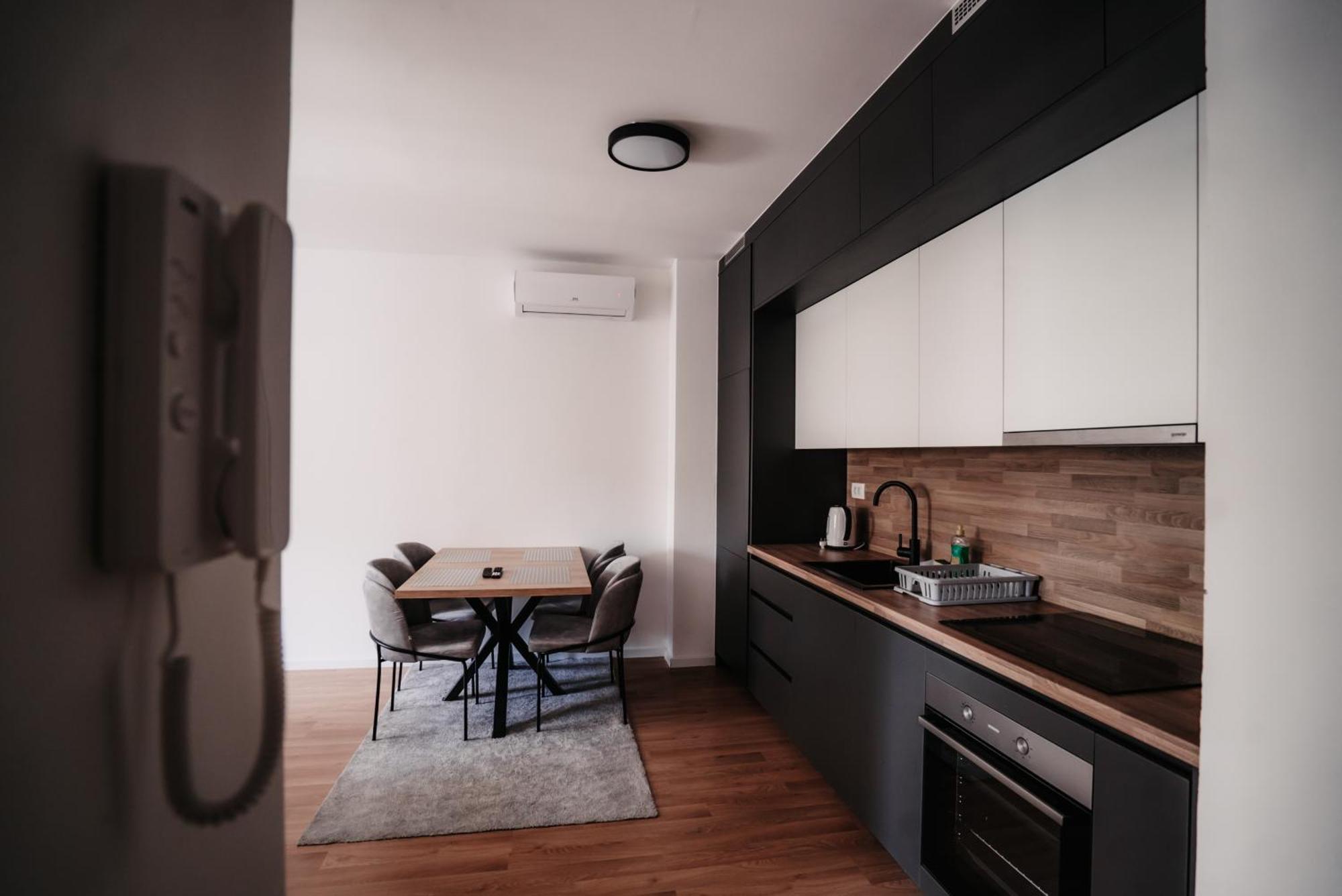 Toro Hospitality Appartement Mostar Buitenkant foto